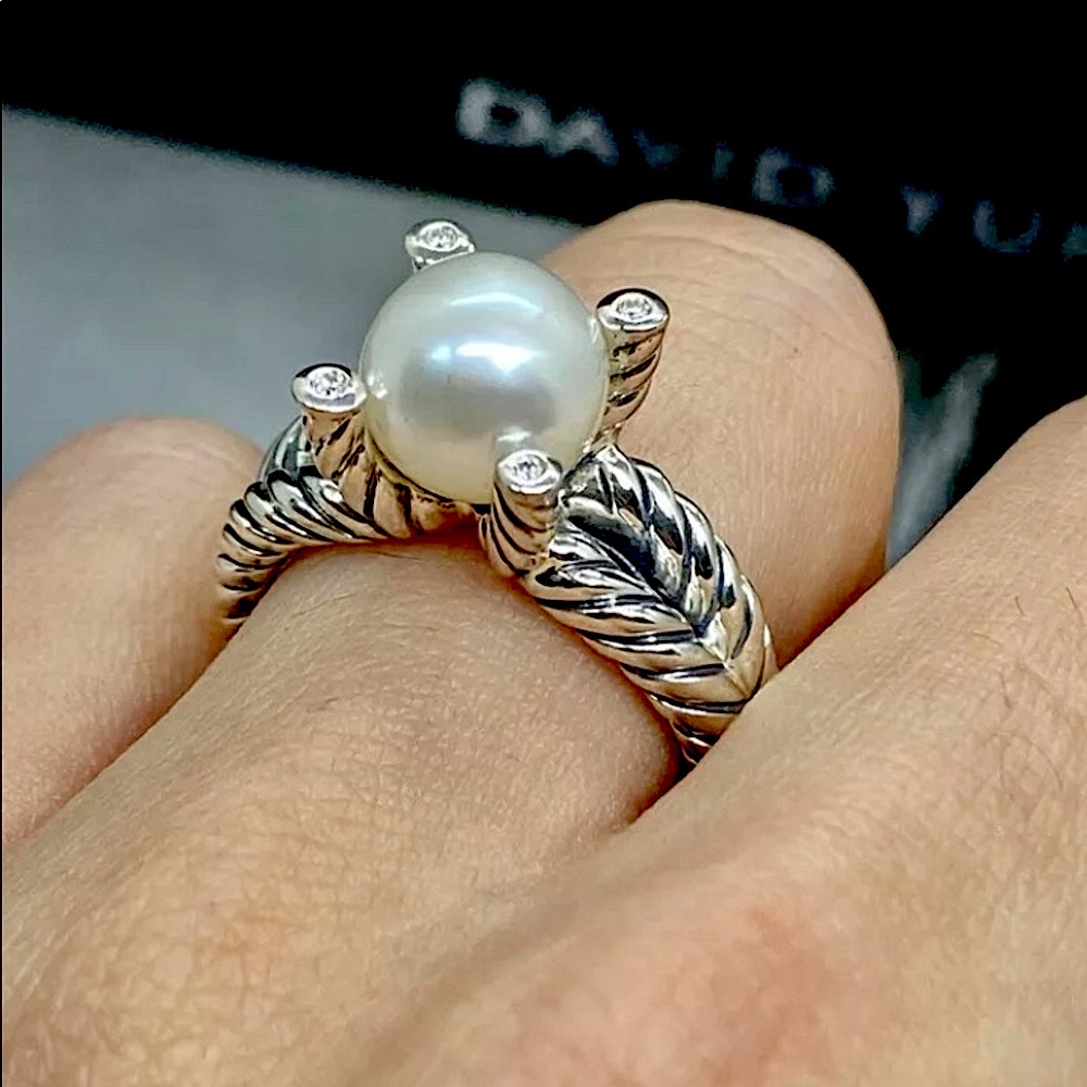 DAVID YURMAN Cultured Freshwater Pearl & Diamonds